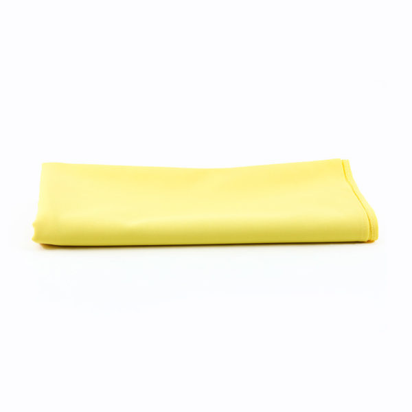 Yellow square tablecloth. 1.4m x 1.4m. 
Can be used as an overlay.