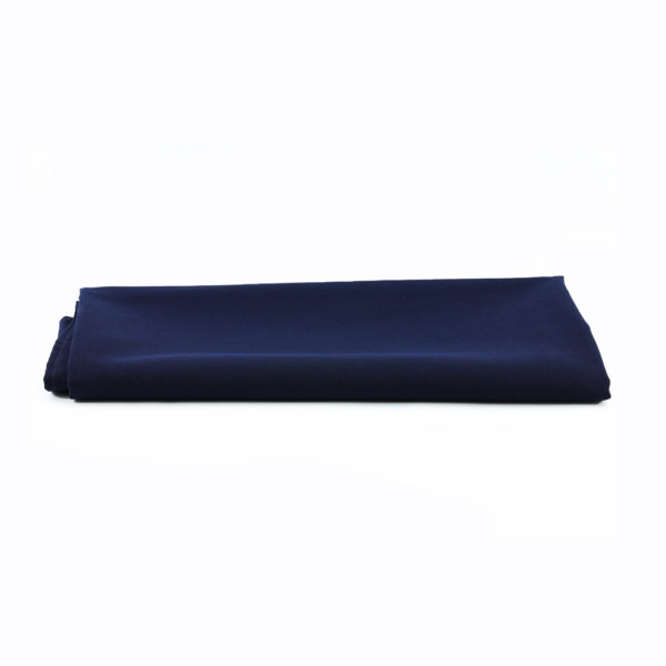 Navy tablecloth - 1.4m x 1.4m.
Can be used as an overlay.