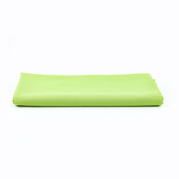 Light green square tablecloth. 1.4m x 1.4m.
Can be used as an overlay.
