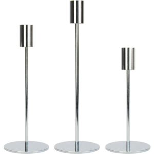 Chrome silver candle holder set, perfect for taper candles. Hire this set of 3 for your next dinner party or celebration!